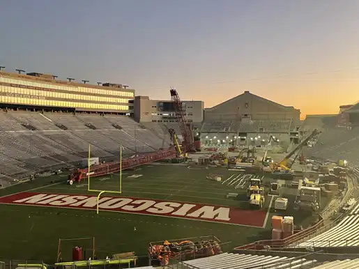 Stadium Cranes